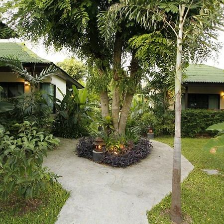 Rawai Boutique Resort Phuket Exteriör bild