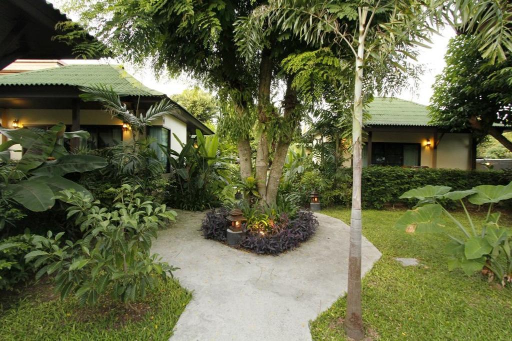 Rawai Boutique Resort Phuket Exteriör bild
