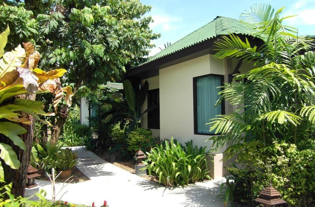 Rawai Boutique Resort Phuket Exteriör bild